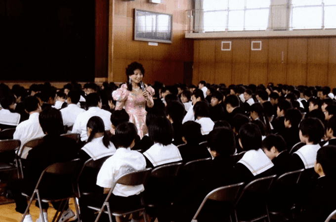 刈谷市内小・中学校にて「日本の心コンサート」
